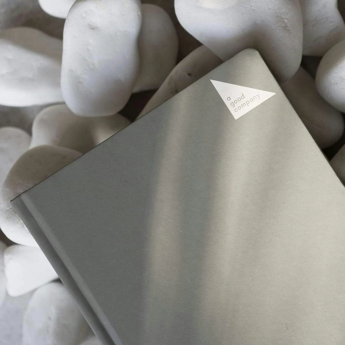 A Good Notizblock A5 Gepunktet, Steingrau – Bild 3