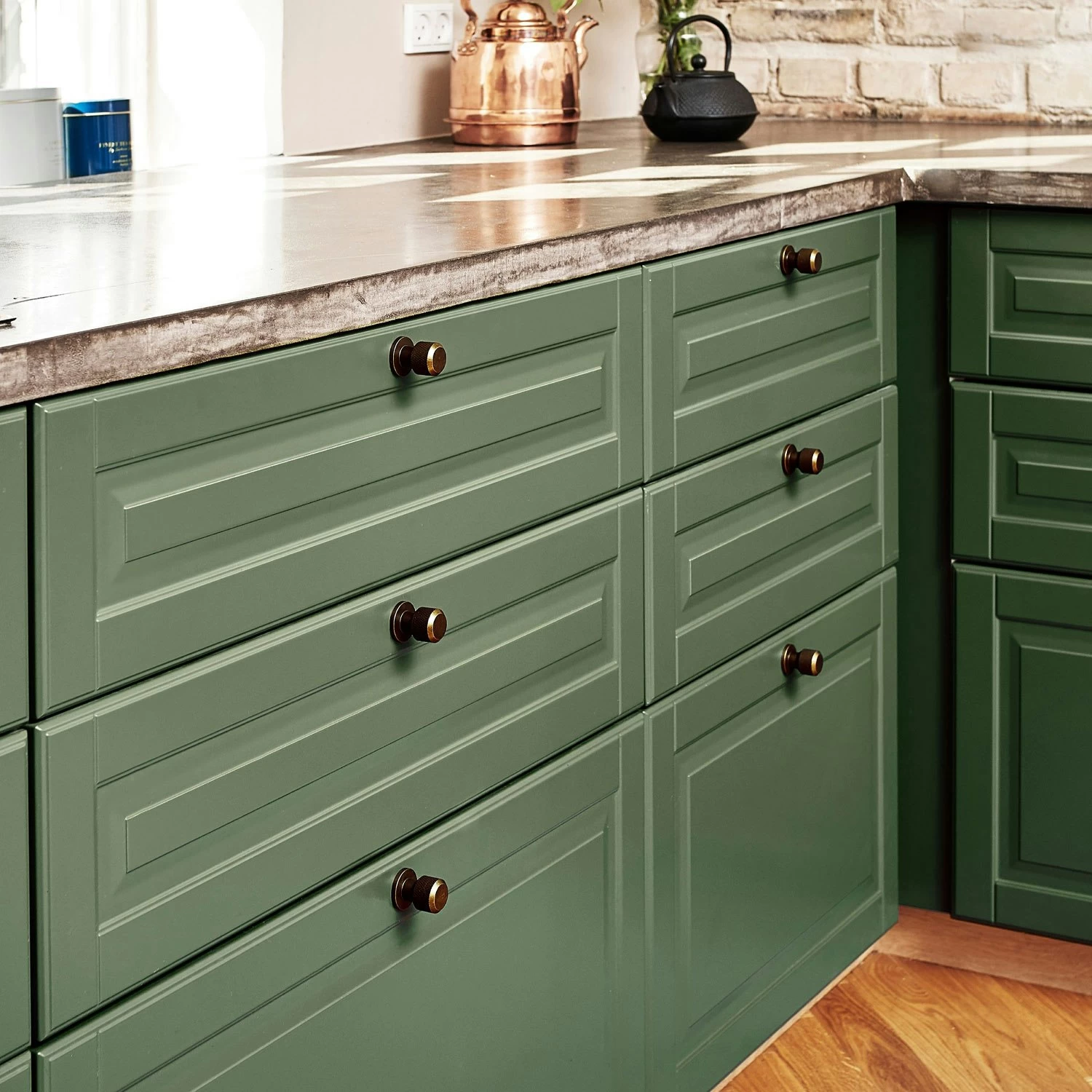 Manor Round Knopf, Altmessingfarben – Bild 2