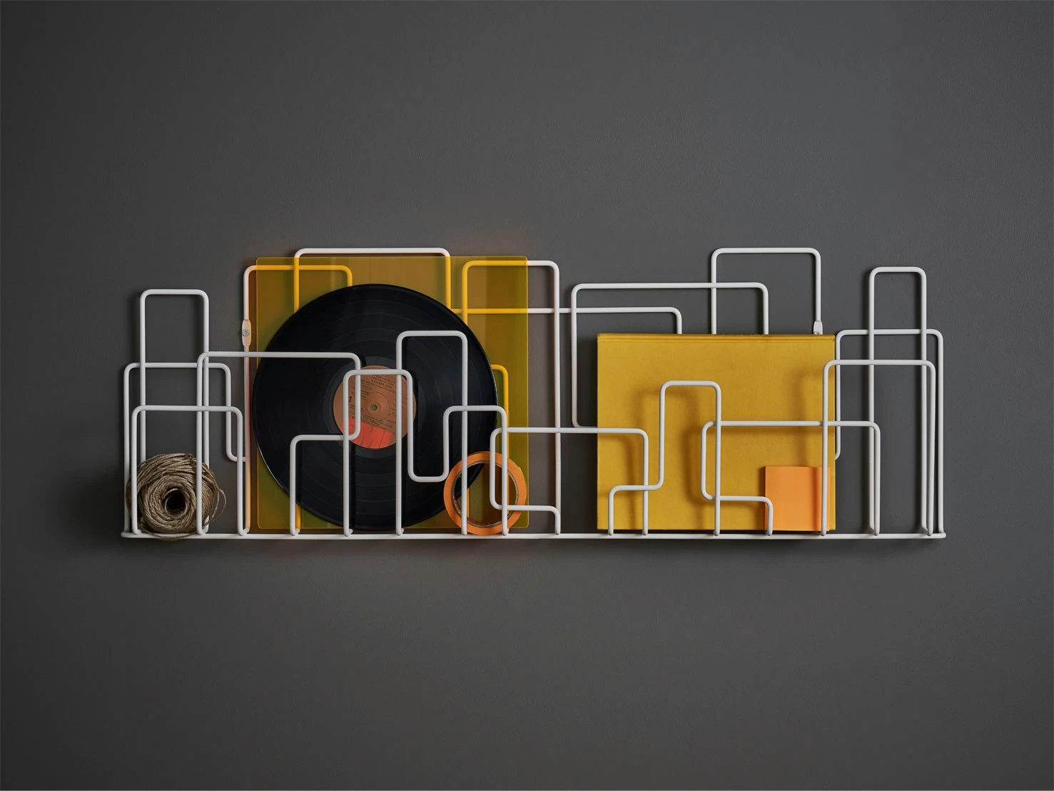 Maze City Sunday Zeitungsständer, Weiß – Bild 3