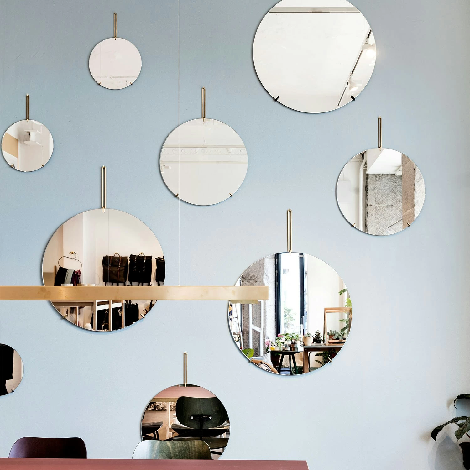 Moebe Wandspiegel Ø50, Schwarz – Bild 3