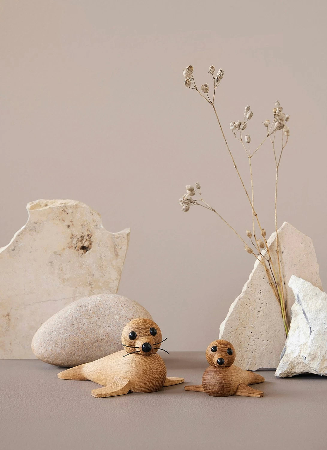 Spring Copenhagen Babysäl Holzfigur 13 Cm – Bild 3