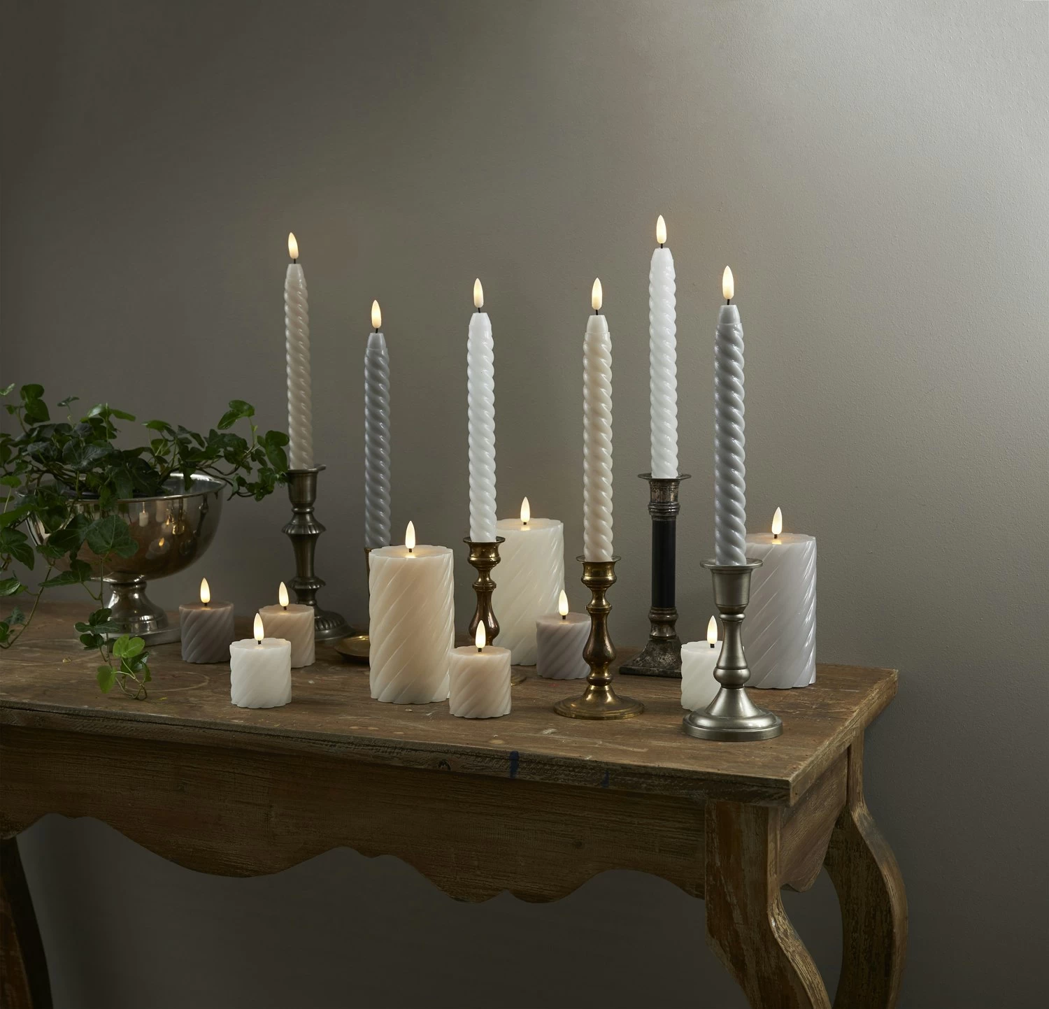 Star Trading Flamme Swirl LED Stumpenkerze 7,5 Cm 2-er Set, Beige – Bild 3